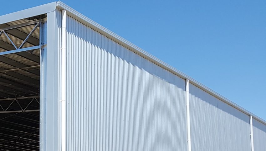 commercial gutter cleaning, warehouse gutter cleaning, industrial gutter cleaning