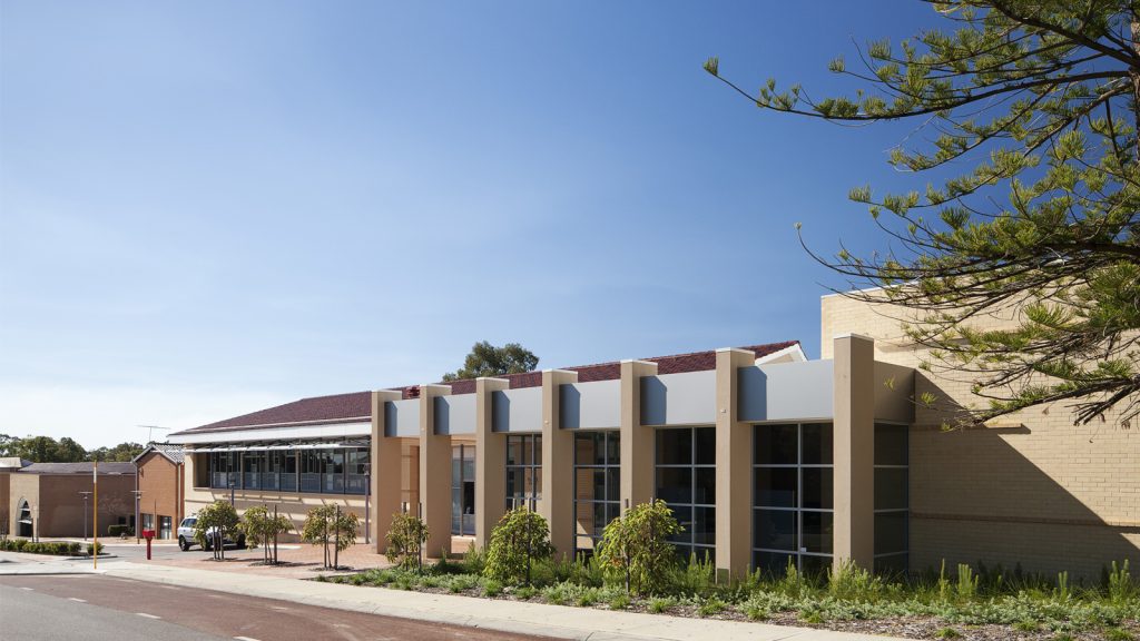 school gutter cleaning, commercial gutter cleaning perth